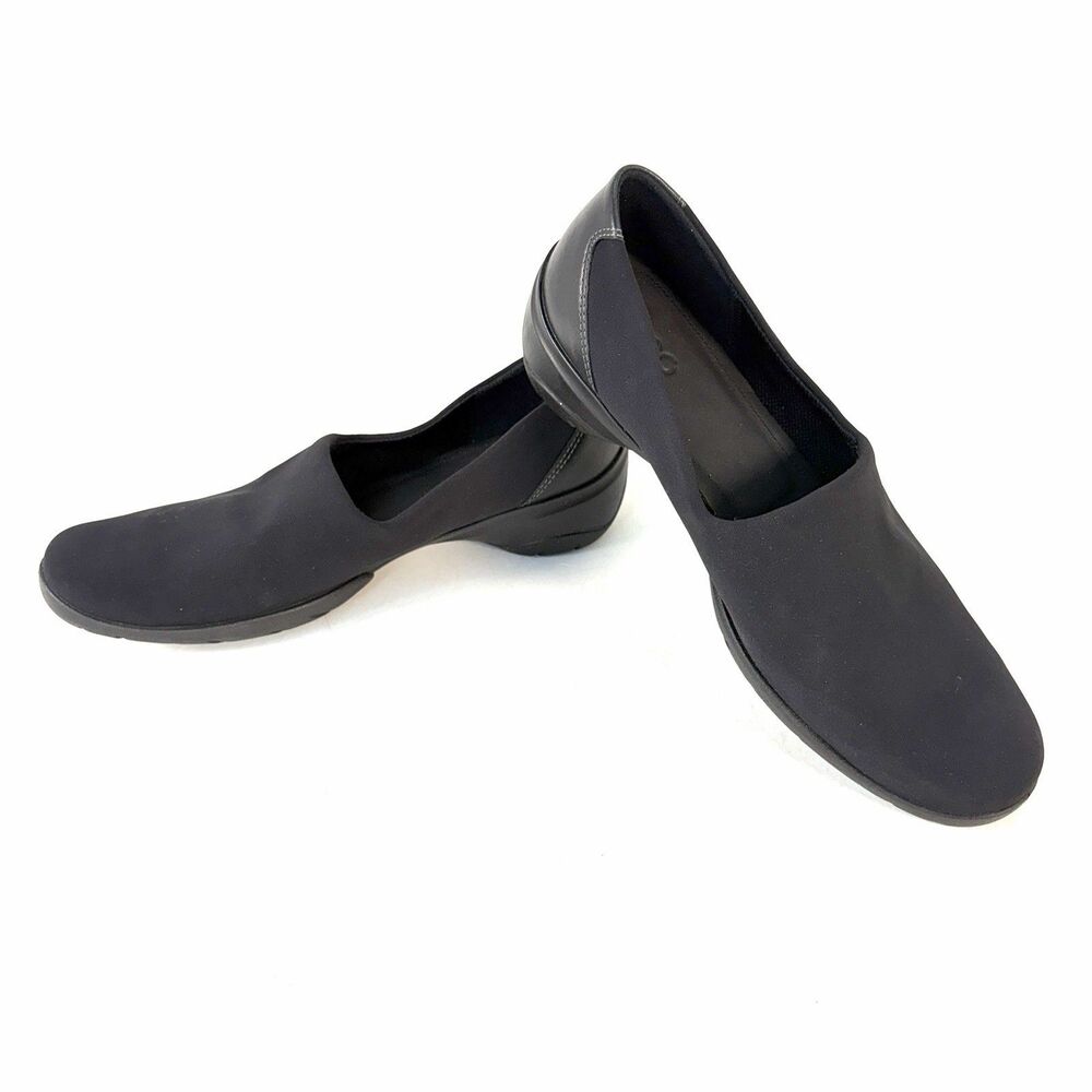 Ecco Shoes Rise GTX GoreTex Womens EU41 US 10 Black Slip On Loafer Walking Shoes